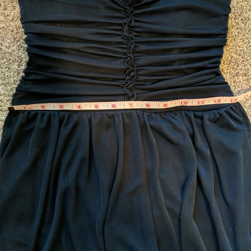 Dress - Picture 4 of 6
